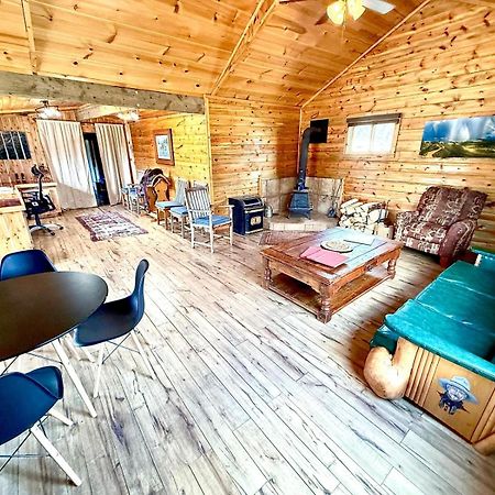 Aubin Sky Lodging At The Yl Ranch Savery Exterior foto