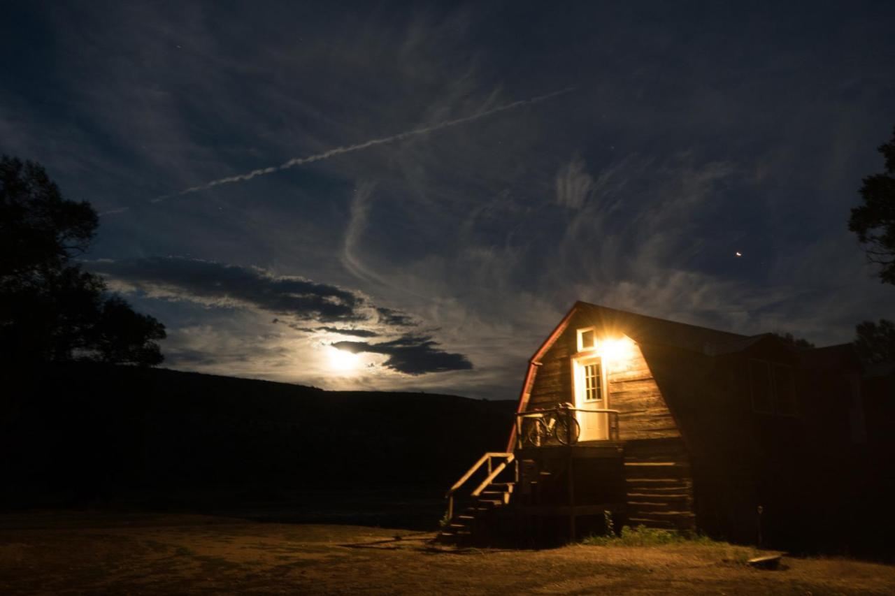 Aubin Sky Lodging At The Yl Ranch Savery Exterior foto