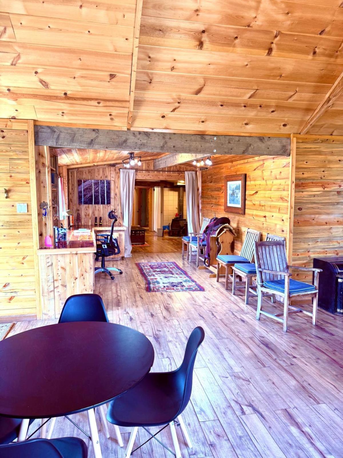 Aubin Sky Lodging At The Yl Ranch Savery Exterior foto